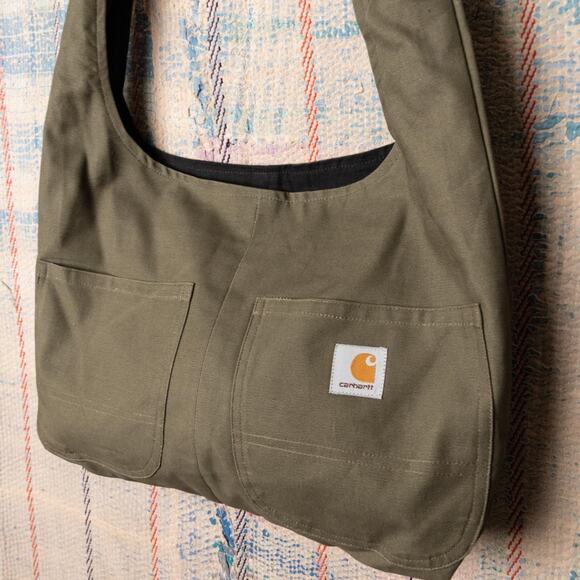 Upcycled carhartt hobo bag - Picture 4 of 6